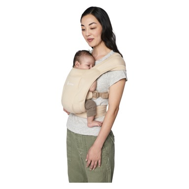 ERGOBABY Nosiljka Embrace Soft Air Mesh krem