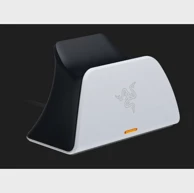 RAZER Punjač Quick Charging Stand za PS5 DualSense kontroler, bijeli, USB-C