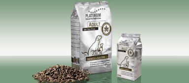 PLATINUM Hrana za pse Adult, iberijska svinja i povrće, 1,5 kg