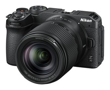 NIKON Digitalni fotoaparat Z30 + 18-140 DX, 20,9 Mp, DX CMOS senzor, 4K Ultra HD, crni