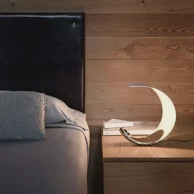 Stolna LED svjetiljka Curl D76N1 8 W 3000K, srebrna