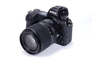 NIKON Digitalni fotoaparat Z50 Nikon Z50 + Z DX 18-140mm f/3.5-6.3 VR, 20,9 MP, DX CMOS senzor, 4K Ultra HD, crni
