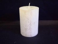 Svijeća metalik 6.8 x 9.5 cm, bijela