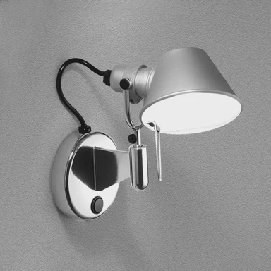 Zidna LED svjetiljka Tolomeo Micro Faretto, mat krom, 5 W, 267 lm, s prekidačem