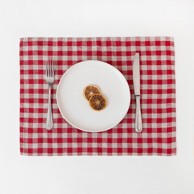 LINEN TALES Tekstilni podmetač 35x45 cm Red Gingham