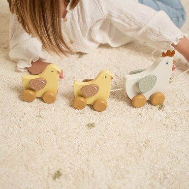 LITTLE DUTCH Drvena igračka za povlačenje Little Farm