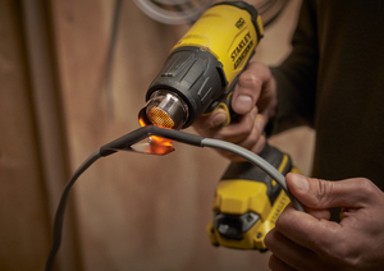 STANLEY Akumulatorski pištolj vrućeg zraka SFMCE530B 18V V20 bez baterije