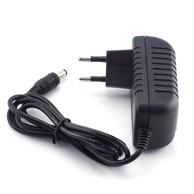 Strujni adapter za lovačku kameru