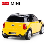 Auto na daljinsko upravljanje 1:24 MINI COUNTRYMAN RASTAR, žuta