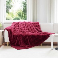 Deka od umjetnog krzna zeca, 240 x 270 cm, poliester, bordo crvena