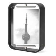 UMBRA Crni drveni stojeći okvir 19x24 cm Bellwood 