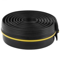 VEVOR Traka za brtvljenje garažnih vrata, 25 x 890 x 127 mm, crna