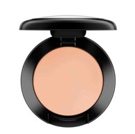 MAC Korektor Studio finish Corrector