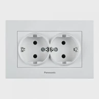 PANASONIC Dvostruka šuko priključnica bijela karre plus ka056