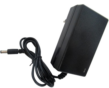 Punjač za vozila na akumulator,  12V 1000mA