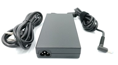 ULTRA PARTS Napajanje HP 19,5 V 7,7 A 150 W 4,5 x 3,0 HP OMEN 15 17