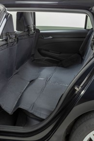 TRIXIE Djeljiva zaštitna navlaka za automobil, 145 × 160 cm, crna