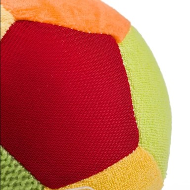 BABYONO Mekana plišana loptica, crvena