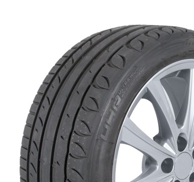 KORMORAN Ljetne gume 235/40R19 96Y Ultra High Performance