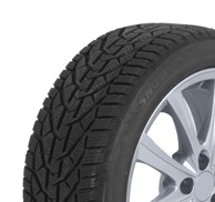 KORMORAN Zimske gume 215/50R18 92V Snow