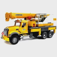 BRUDER Kamion s dizalicom MACK Granite Liebherr 02818