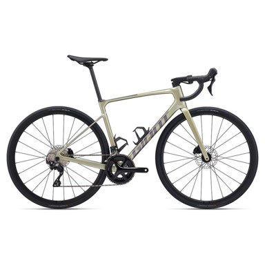 GIANT Bicikl Defy Advanced 2