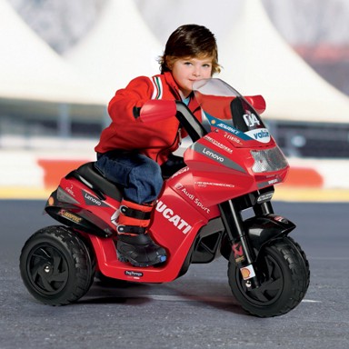 PEG PERGO Motor Ducati Desmosedici Evo