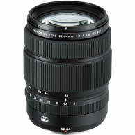 FUJIFILM GF objektiv 32–64 mm F4 R LM WR (ekv. 25–51 mm u 35 mm formatu)