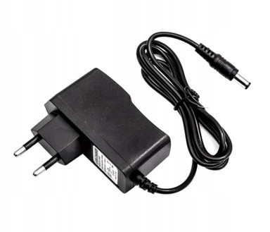 Punjač za križnu lasersku libelu 5 V s LED indikatorom, utikač 2,1/5,5 mm