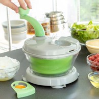 INNOVAGOODS Ručni sokovnik, sjeckalica i mikser Chopix, 4 u 1, s priborom i receptima
