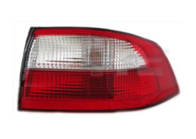 TYC Zadnje svjetlo RENAULT LAGUNA 01-07 lijevo -05 5 vrata vanjsko 11-0352-01-2