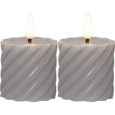 STAR TRADING Set od 2 sive voštane LED svijeće Flamme Swirl, visina 7,5 cm