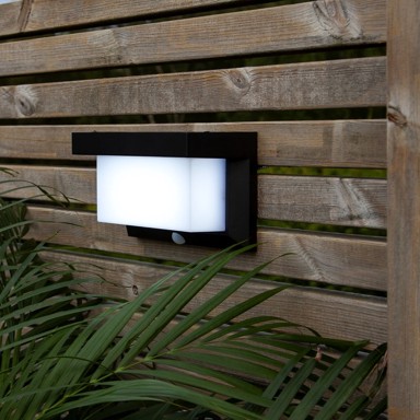 STAR TRADING Solarna LED zidna svjetiljka Valla, 20 x 12 cm