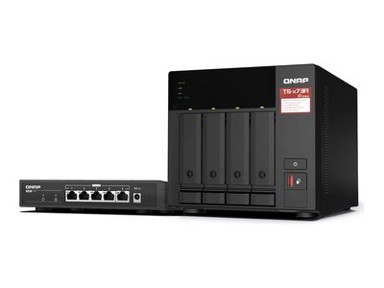 QNAP NAS TS-473A + QSW-1105-5T, bundle, tower, Ryzen Embedded V1500B, 8 GB DDR4, 0 TB, QNAP Turbo System, crno