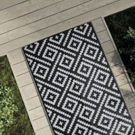 Vanjski tepih ARAKIL bijelo-crni 80 x 150 cm, PP, dizajn s kvadratima