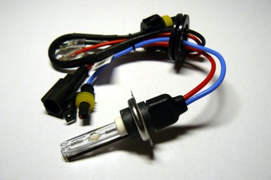 AMIO Premium HID xenon žarulje, H7, 5000K, bijela, SINGLE BOX (1 žarulja)
