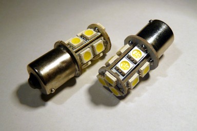 HSUN LED žarulja BA15S (R10W, R5W) SMDx13 24V, crvena