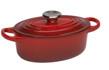 LE CREUSET Ovalni lonac od lijevanog željeza 33 cm, crvena