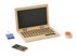 Drveni laptop s priborom
