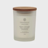 CHESAPEAKE BAY Svijeća medium Peace & Tranquility (Cashmere jasmine)