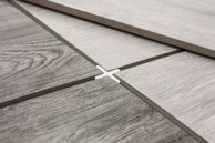 Križić za pločice I I KERAMIČARSKI PVC 1/200 2mm